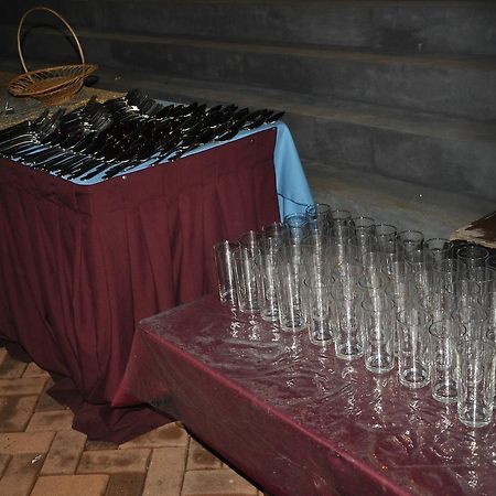 Gunners' Club - Minneriya Минерия Екстериор снимка