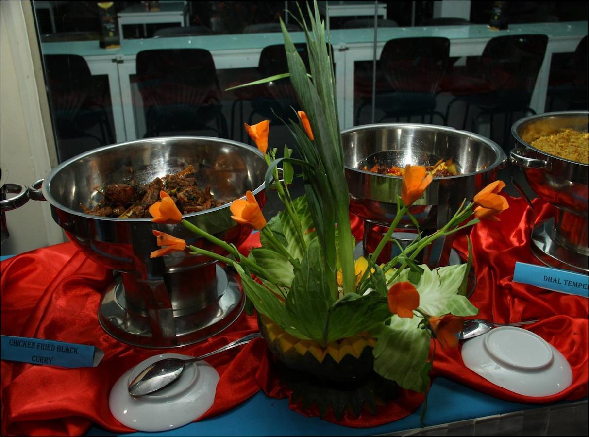 Gunners' Club - Minneriya Минерия Екстериор снимка